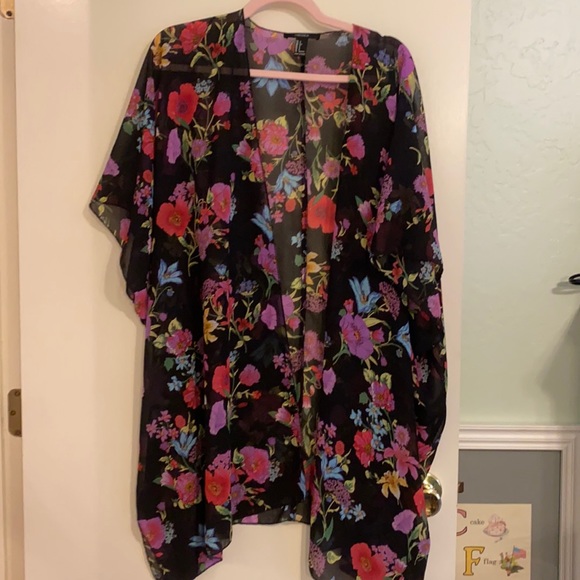 Forever 21 Tops - Kimono